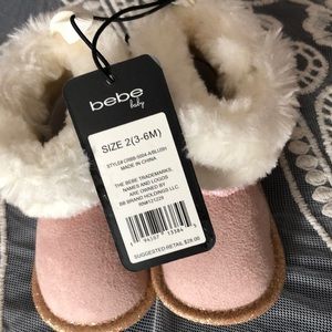 Snow boots